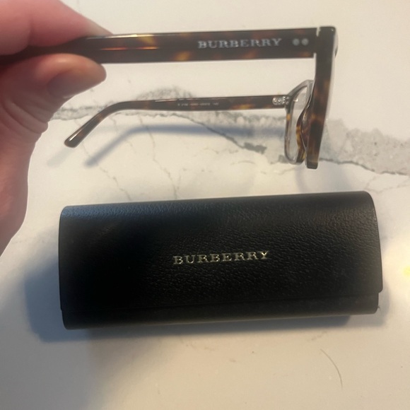 Women’s Burberry rectangular eyeglasses - Picture 7 of 10